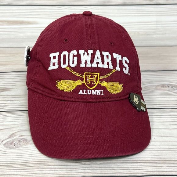 Harry Potter HOGWARTS Alumni Hat Adult Strapback Cap Adjustable Maroon + Pins - Picture 15 of 15